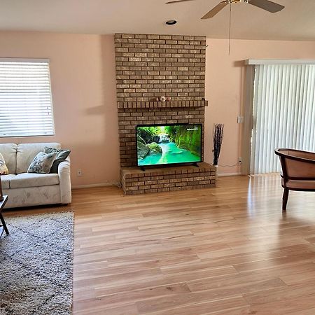 Western Breeze Getaway Hemet Esterno foto