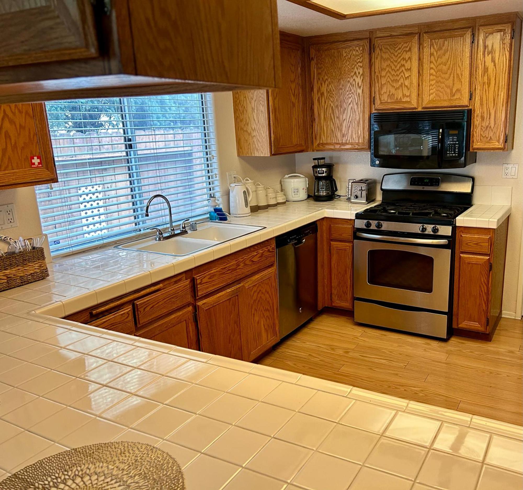 Western Breeze Getaway Hemet Esterno foto